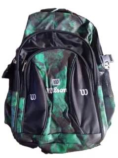 Mochila Wilson (3 cierres y 2 bolsillos laterales)